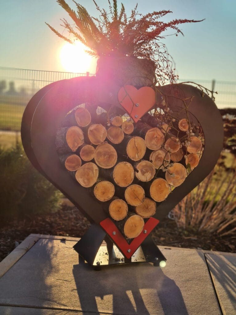 Holzregal Garten HeartBeat GrandeDame